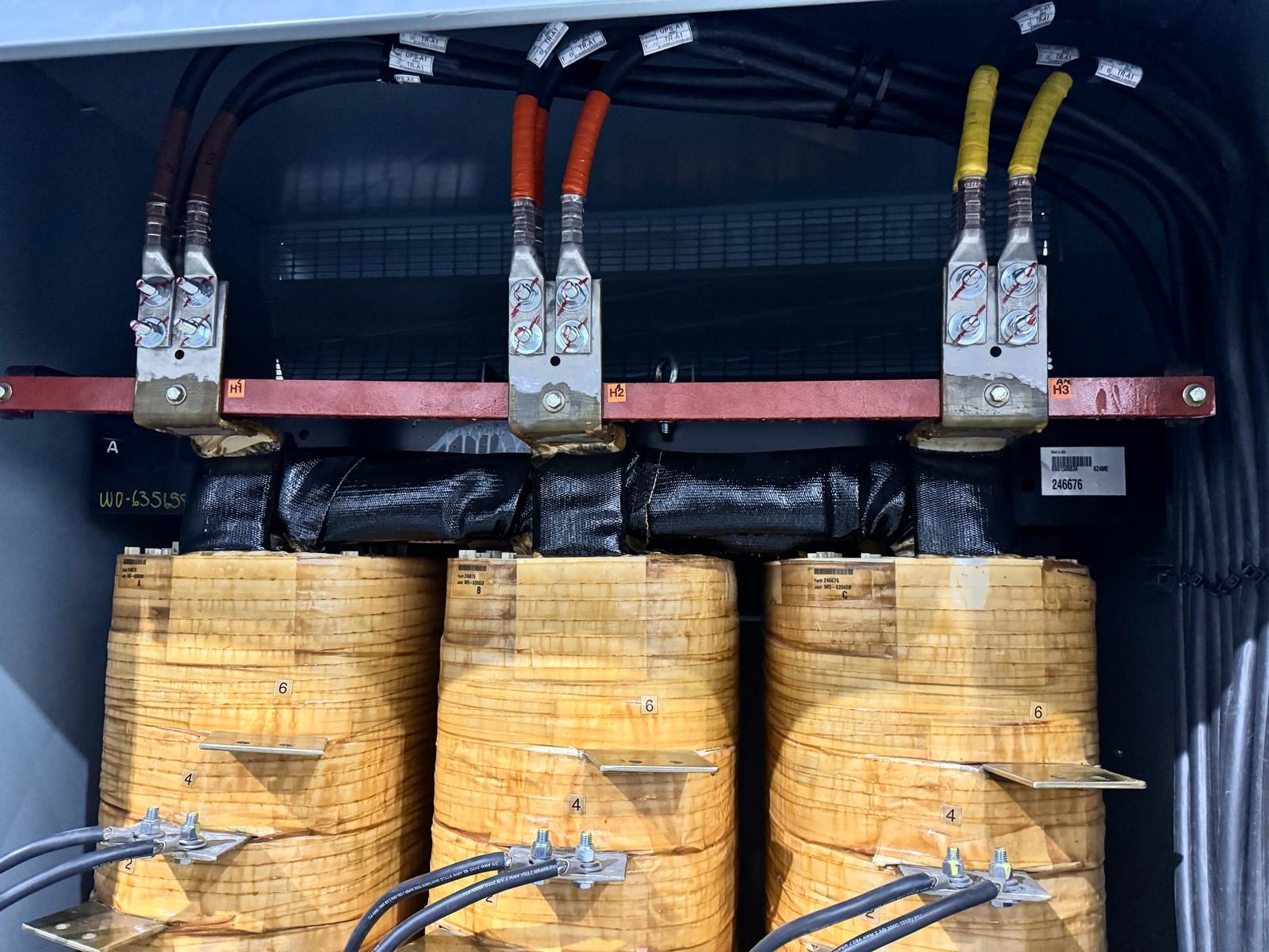 Dry-type transformer terminations
