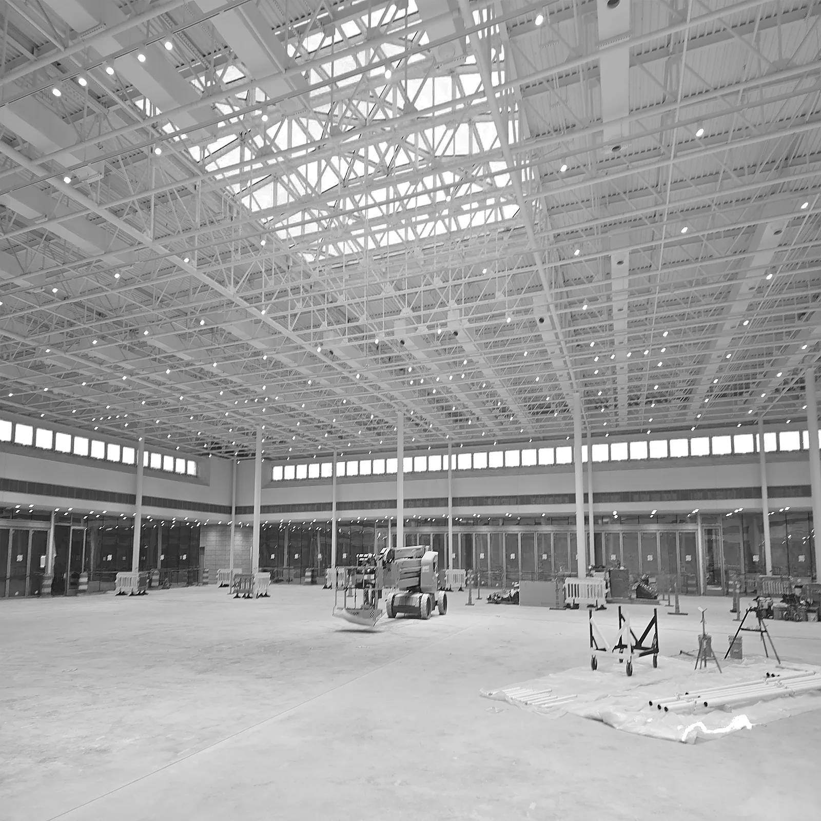 Daylit interior, clerestory glazing